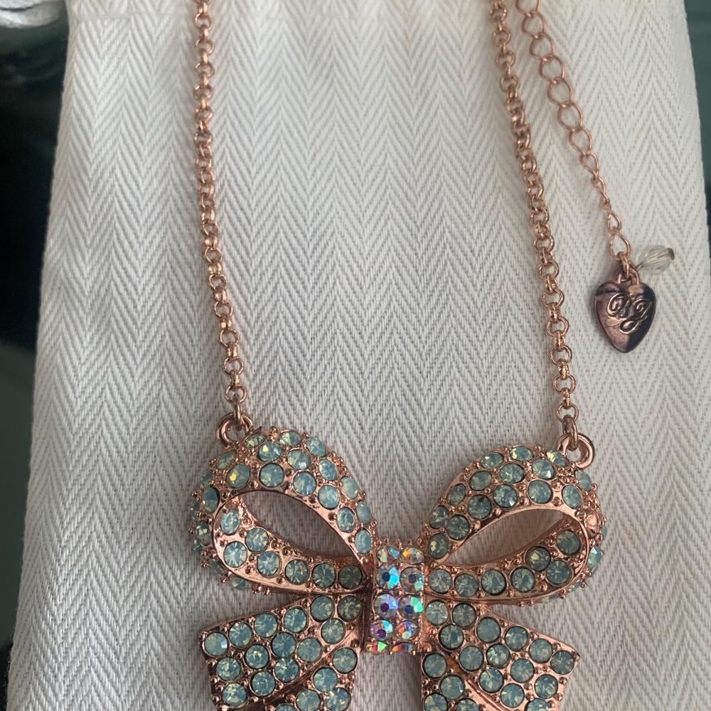 Betsey Johnson necklace